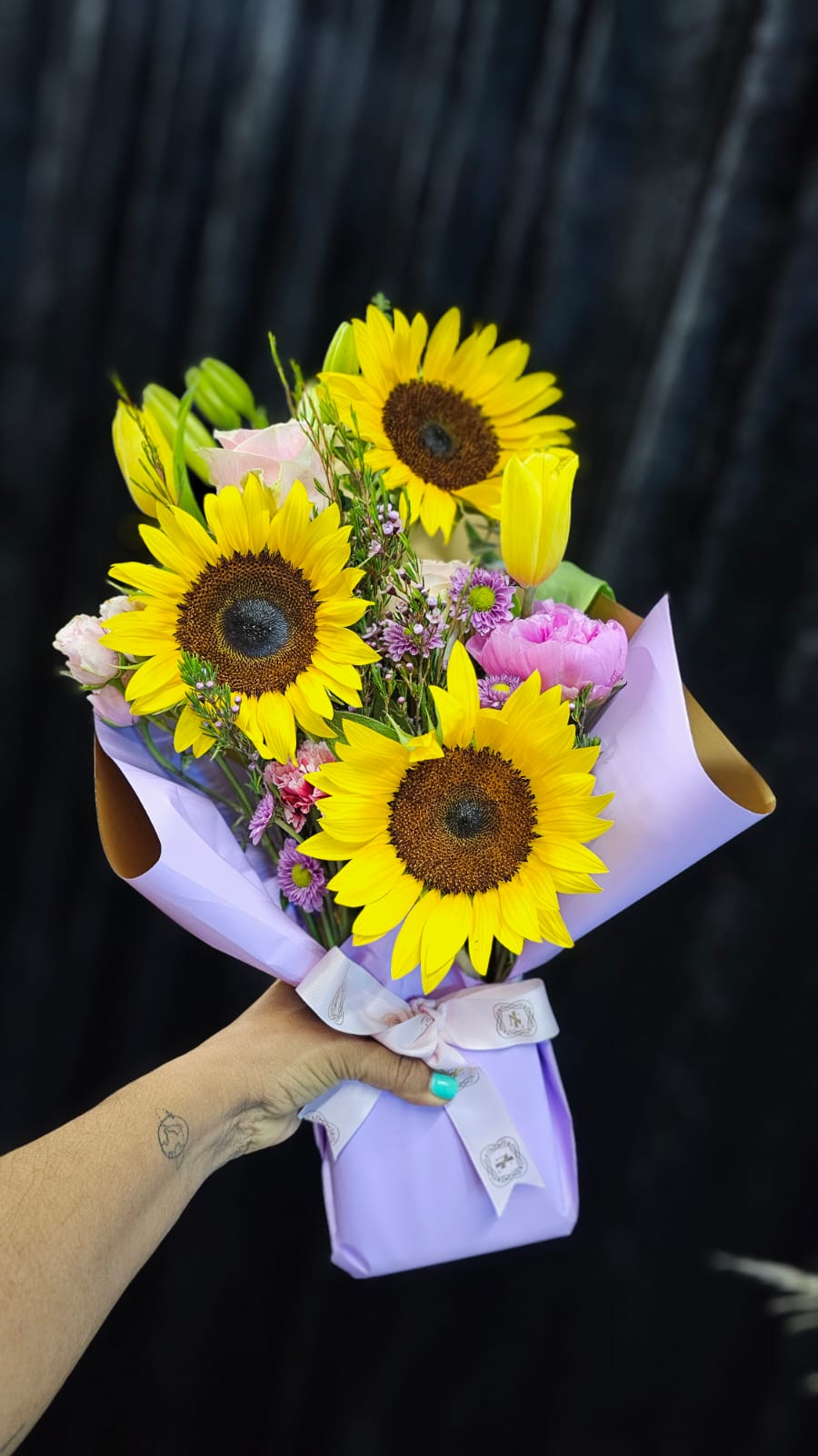 Sunny & Love